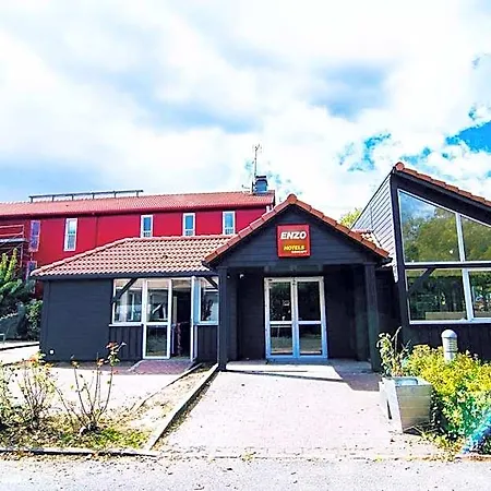 Kyriad Direct Trappes Hotel 2*